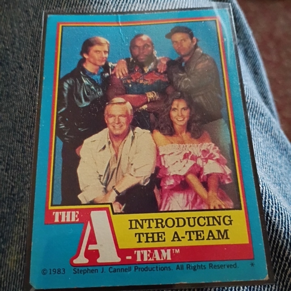 Topps A-Team Card with Blue and Yellow